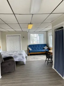 Ocean Breeze Studio Apt: Beachside Retreat - Image 5