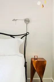 Let Love Inn at the East Side Lodge, Austin - Image 5