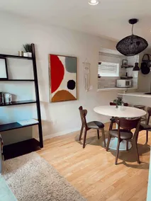 This Must Be The Place! Capitol Hill townhouse. - Image 4