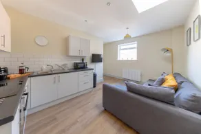 Hereford City Centre - Apartment 1, Isabella House - Modern Apartment In The Heart of The City - Sleeps 6 Guests - Hosted by RENTMYHOUSE - Image 5