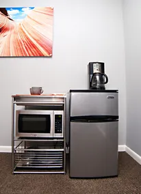The Phoenix Pipe Dreams Suite -10 Min from Airport - Image 4
