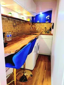 Golden Art Studio - Image 5