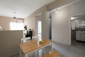 Central Luxury Apartment - Image 3