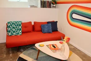 Stunning 60s-70s Retro Apartment - Image 3