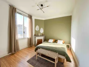 Refurbished luxury apartment - Image 4