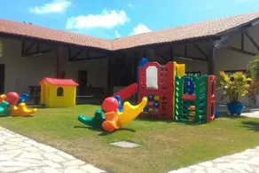 House with 5 bedrooms 100 meters from the waterfront of Carneiros - Image 3