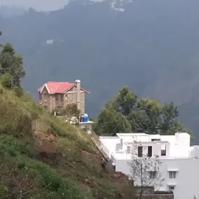 Zhagaram cottage -House of Mist - Image 5