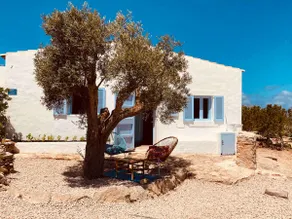 The House of Silence Formentera ET 2114 - Image 2