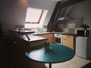 Atypical apartment in the heart of the city - Image 4