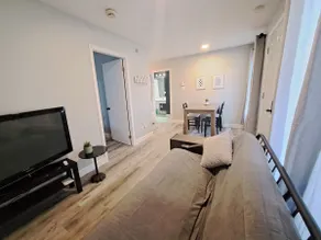 Comfort Apartment 15 - Image 5