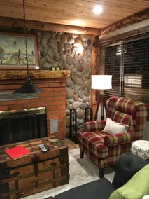 1st Floor - 1 mile from San Moritz Lodge - Image 2