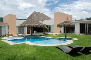 House in Atlixco with a pool. - Image 3