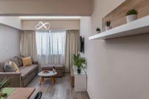 Superb suite on Aiolou street - Image 3