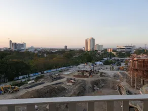 Luxury Apartemen Grand Lagoon Sungkono Surabaya - Image 5