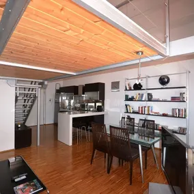 Magnificent, elegant and private loft. Top in Town! - Image 4