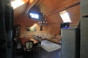 The gorgeous log house, that brings out the smile! - Image 2