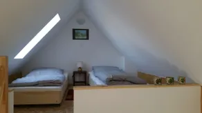 Sleep under a stork's nest - Image 5