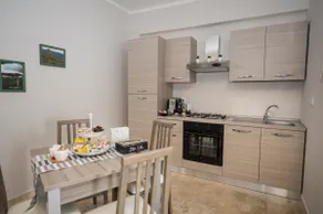 Elegant ”Lo Scudo” Apartment in Gioia dei Marsi - Image 3
