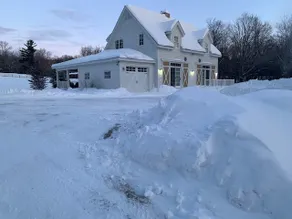 Private Estate Adjacent to The Hermitage Inn - Image 2