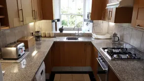 Private luxury apartment in Redruth Cornwall. - Image 3