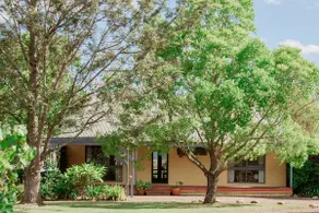 Vineyard Views - Shiraz Cottage at Tranquil Vale - Image 2