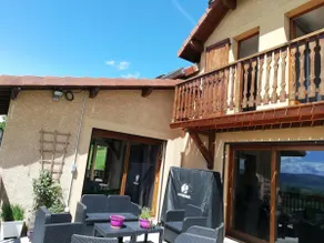 Large house with panoramic view in the countryside - Image 3