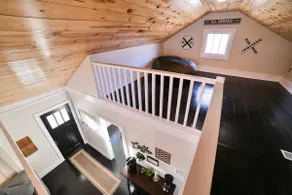 Quaint West Side Home Close to Downtown - Image 3