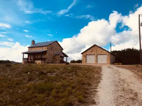 Gray Hund Acres- Dog Friendly & 17 private acres - Image 5