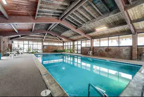 Boulder 1BD Condo w/ Pool & Gym • Near Trails - Image 3