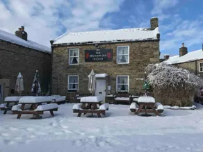 Cosy, Dog Friendly Cottage w/ Free WiFi, Woodburner, a good size garden and a short walk to two pubs - Image 3