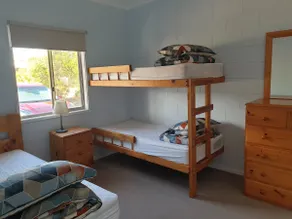 Marion Bay Holiday Villas - Image 3