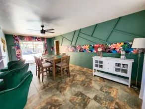 Cheerful Private Pool Oasis! 2 miles to Stadiums! - Image 4