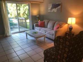 Lovely one-bedroom unit short walk Humarock Beach - Image 5