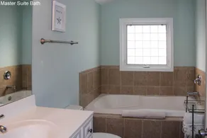 Avalon Beach House - Image 4
