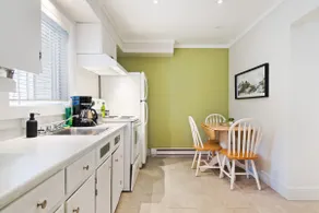Cozy downtown 1bed - Parking, Smart TV, Laundry - Image 2