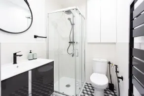 #29 Suite Gambetta AC Sea view 2 bedrooms 1min Walk to Promenade & Sea - Image 5