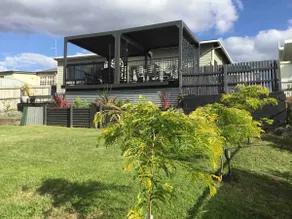 73 on Montagu Contempory, convenient, close -town - Image 4