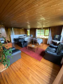 Country cottage surrounded by nature - Image 5