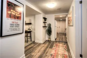 CY3 Icing on the Cake--Chic DT Basement Unit - Image 4