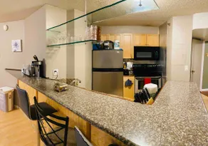 Spacious Hotel/Apartment in Downtown with Parking - Image 5