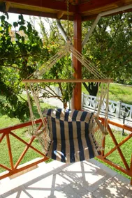 Fully furnished Villa with Garden - Image 5
