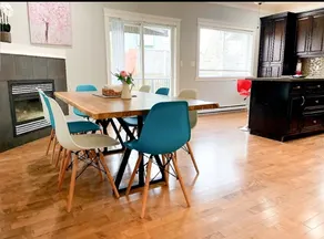 Bright Modern Luxurious Home by Thetis Lake 4BR2BT - Image 3