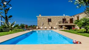 Spacious stonebuilt villa in a tranquil setting! - Image 5