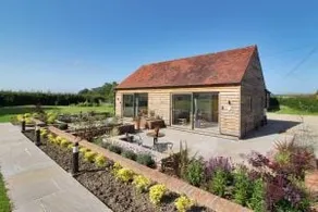 Beautiful setting, walking distance of Tenterden. - Image 4