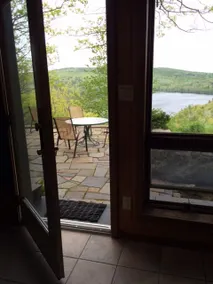 Peaceful Getaway at The Ledges - Image 3
