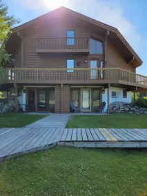 Sleeps 8 Golf course boat parking. New bathroom! - Image 2