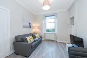 The Westfield Apartment - Free Parking - Central - Image 3