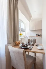 Elisabeth - Modern living in the center - Image 3