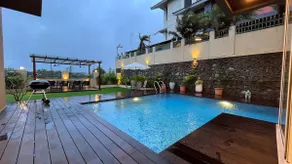 Tara - The Luxe Villa - Image 2