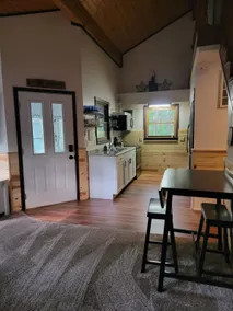 Cozy Higgins Lake House - Image 4